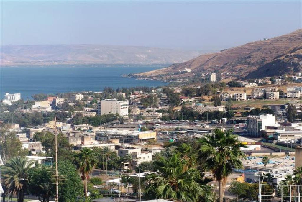 Glatt Eden Hotel Tiberias Exterior foto
